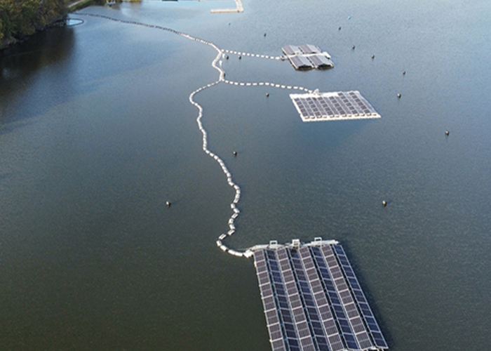 Peitzer Edelfisch schwimmende Solaranlage Mortkasee